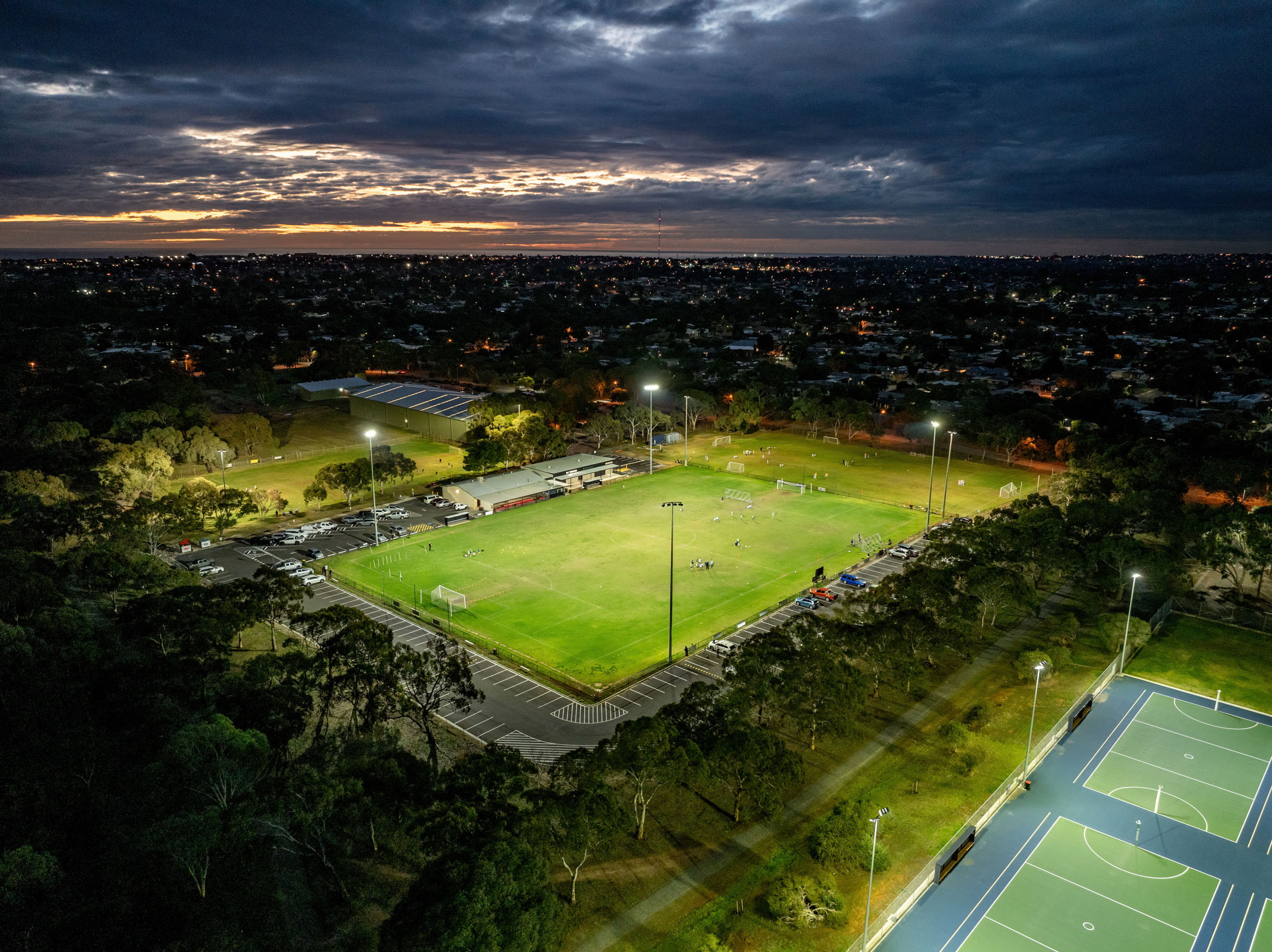 Vailo - Lights Images